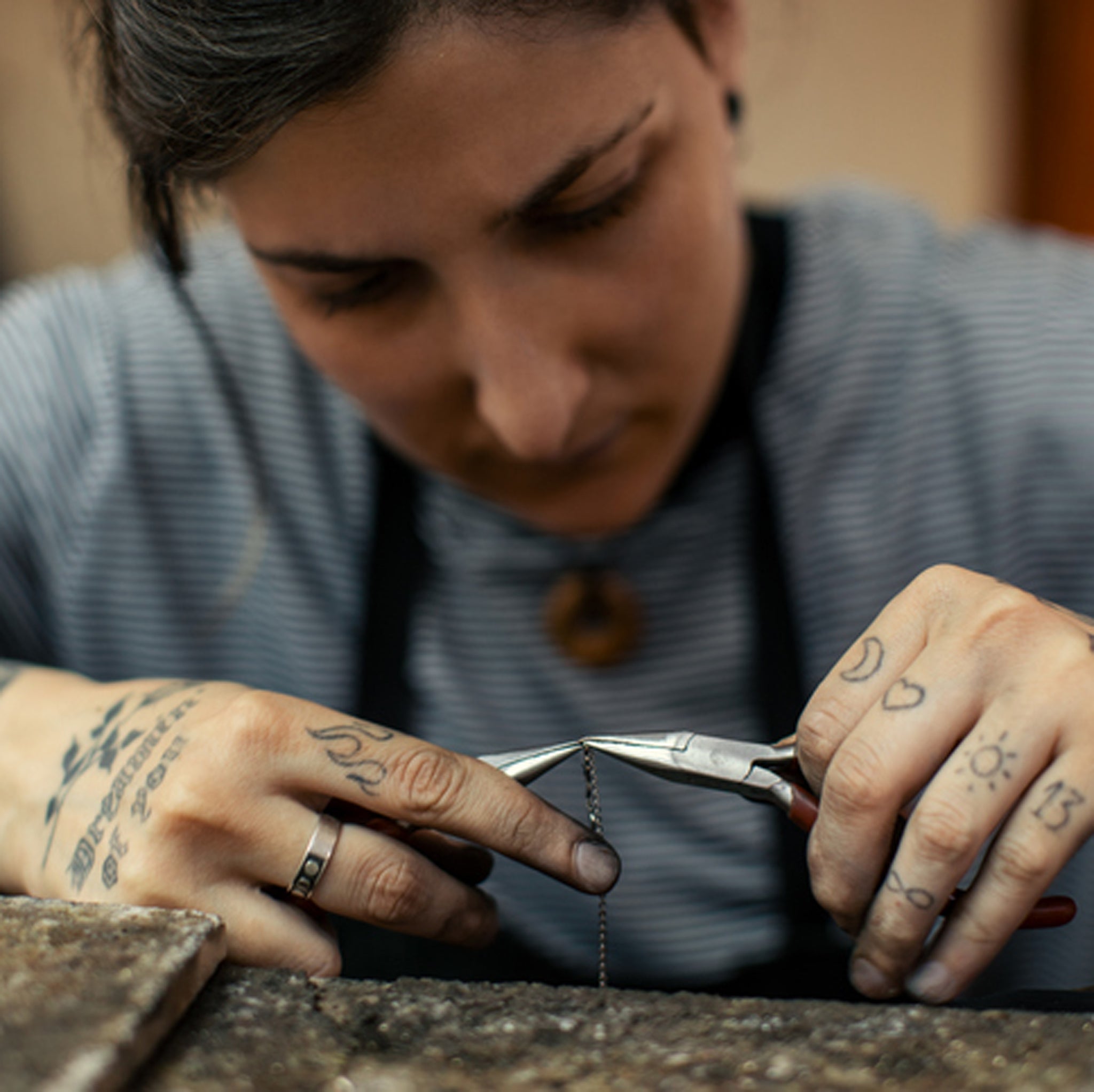 The Hammer Jewellery Studio School - Donna Hiebert Artist